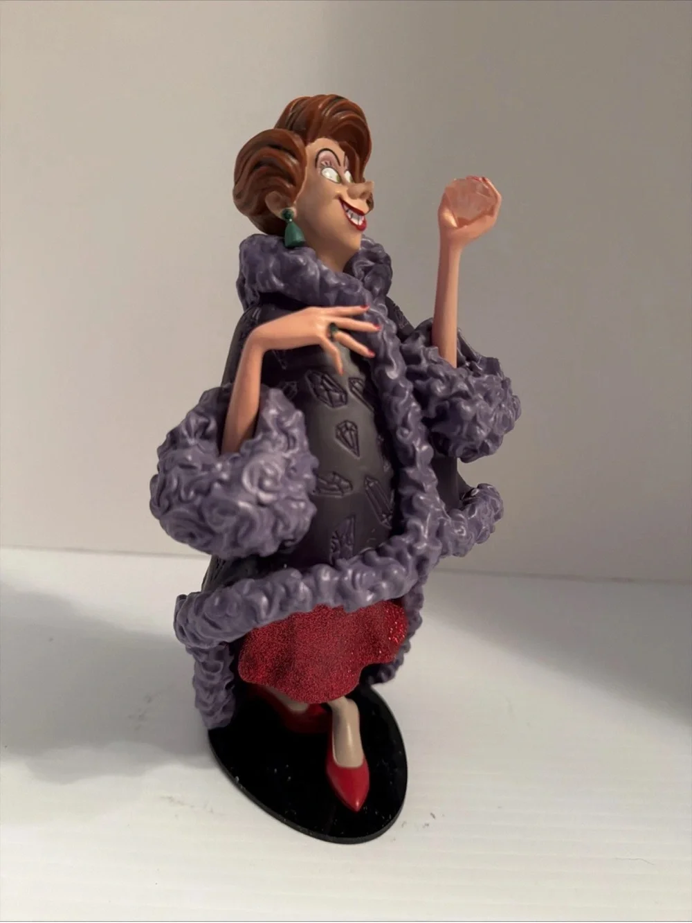 Disney Showcase The Rescuers Madame Medusa Figurine #6010728